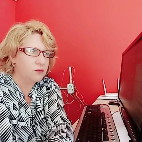 Rita de C&aacute;ssia Lima